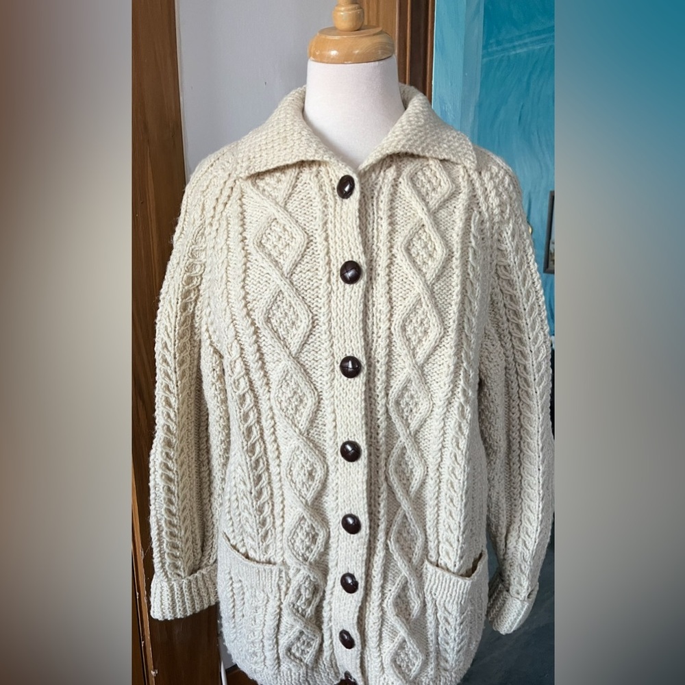 Women's Vintage Aran Creations Cream Cable Knit Sweater by Audrey Smith